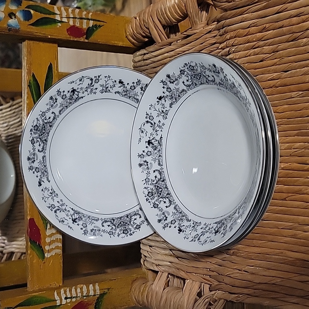 Noritake Geneva Set of 4 Dessert Bowls